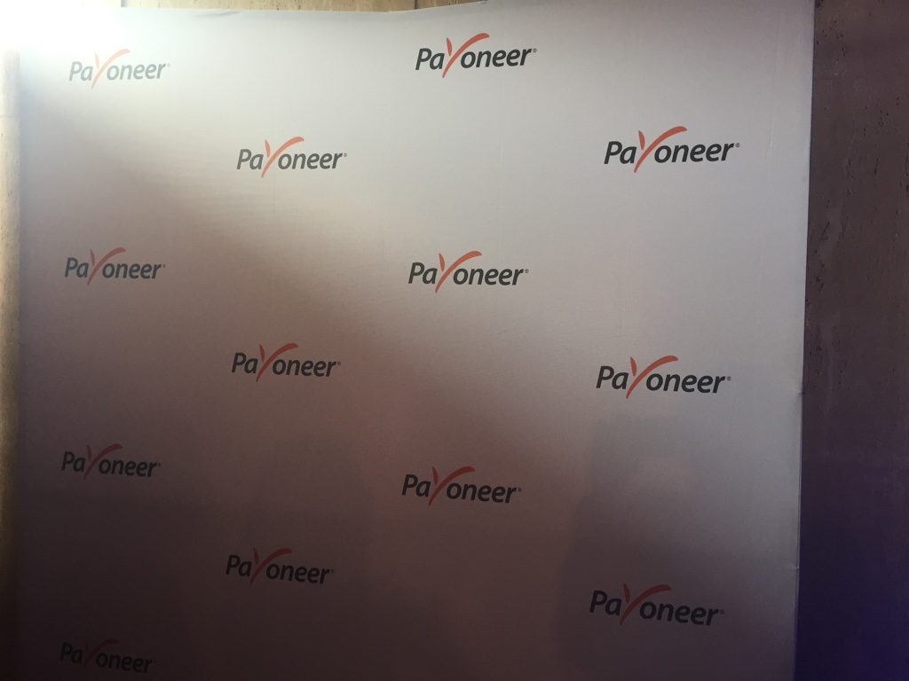 Payoneer Team gold sponsor India Affiliate Summit 2015 Delhi